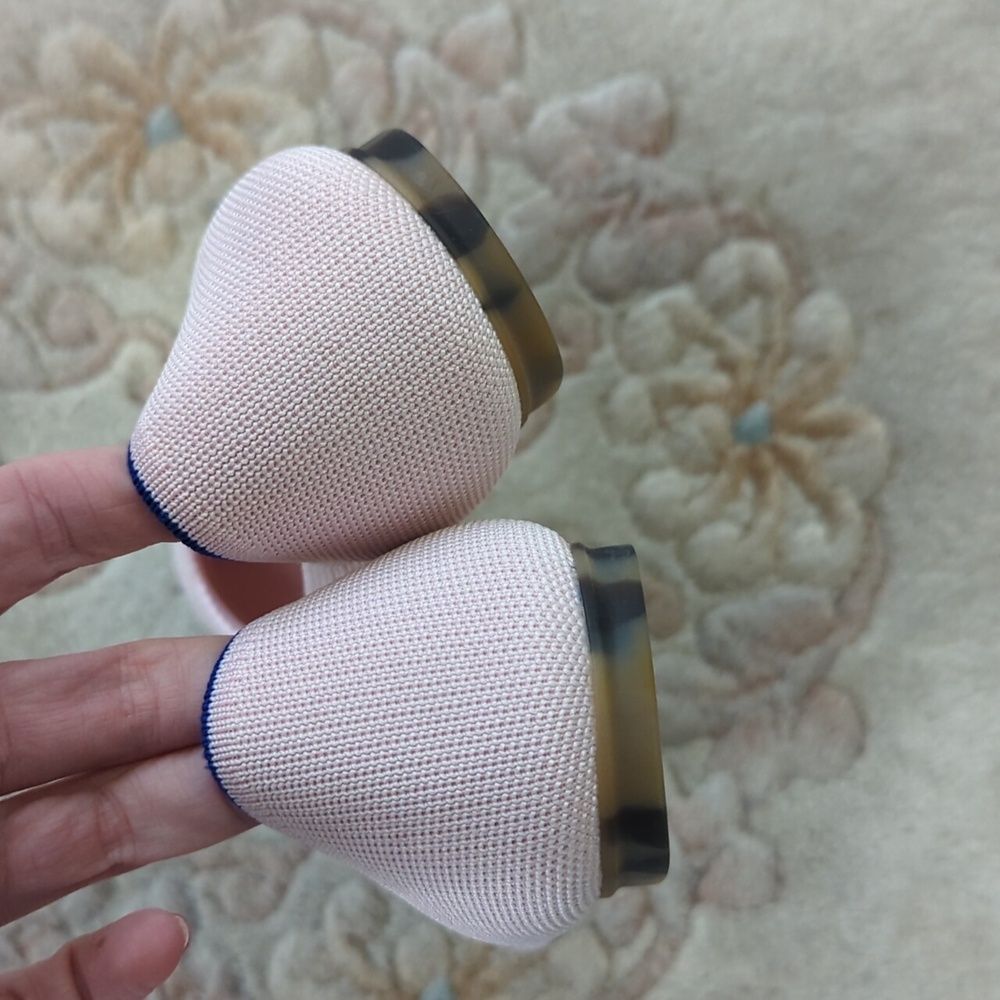 🩷 Rothys 🩷 Blush light pink - size 8 but fits more like a 7.5 - Picture 4 of 10